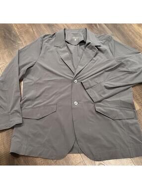 QOR Men's Grey and Black Jacket